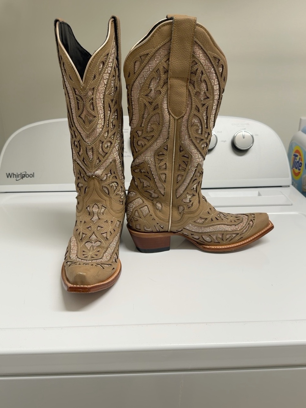 J.B. Dillon Rose Gold Glitter Inlay Leather Western Cowboy Boots | EUC